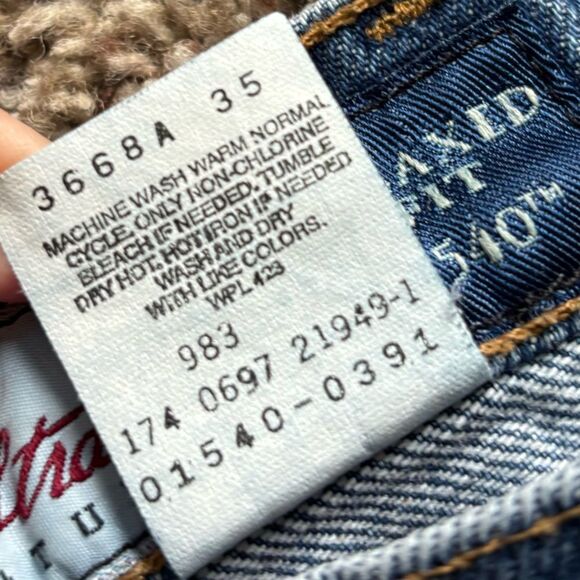 Levi’s 540 Jeans Relaxed Fit Mens Size 50 HEMMED - Picture 9 of 11